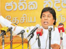 சி.ஐ.ஏ. உருவாக்கியதுதான் ஐ.எஸ்.ஐ.எஸ்.... அமெரிக்காவே வெளியேறு... இலங்கையில் கலகக் குரல்