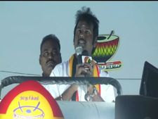 மக்கள் எப்படி வாக்களிக்க வேண்டும்? விஜய பிரபாகர் சொல்லிக்கொடுக்கும் ஐடியாவை பாருங்க 