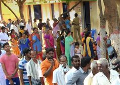 புதுச்சேரியில் 81% வாக்குப் பதிவு.. 2014ம் ஆண்டை விட ஒரு சதவீதம் குறைவு! 