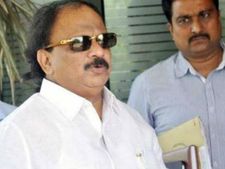 நீங்க எப்படி அப்படி பேசலாம்? காங்கிரஸை விளாசிய எம்எல்ஏவுக்கு நோட்டீஸ் அனுப்பியது கட்சி தலைமை! 