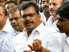 எடப்பாடி தூக்கியெறியப்பட்டு ஓபிஎஸ் முதல்வராவார்.. பாக்க தானே போறீங்க.. தங்க தமிழ்ச்செல்வன் தடாலடி 
