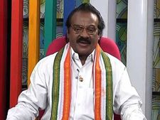 என்னாது..  விவசாயக் கடன் தள்ளுபடி செய்ய மனு வாங்குறோமா.. வசந்தகுமார் காட்டம்