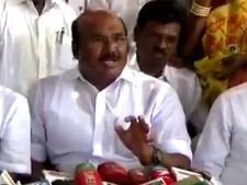 23-ம் தேதிக்கு பின் எதிர்கட்சிகள் எல்லாம் காகித ஓடம் தான் .. அமைச்சர் ஜெயக்குமார் பேட்டி