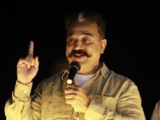கமல்ஹாசன் கூட்டத்தில் கல் மற்றும் முட்டை வீச்சு... சூலூர் கூட்டத்திற்கு அனுமதி மறுப்பு 