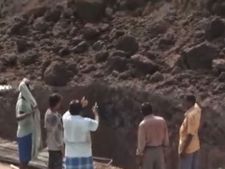 மீனாட்சி அம்மன் கோவில் கார் பார்க்கிங் பள்ளம்.. மண் சரிந்து விழுந்த சிறுமி.. மதுரையில் அதிர்ச்சி