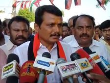 4 மணி நேரமே தூக்கம்.. சரியா சாப்பிடுவதில்லை.. தீயாய் வேலை செய்யும் செந்தில் பாலாஜி.. !