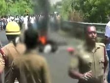 மரணத்தில் முடிந்த அதிவேக பயணம் - உடல் கருகி பலியான இளைஞர்கள் - தூத்துக்குடியில் சோகம்