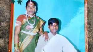1000 டெக்னாலஜி வந்து என்ன புண்ணியம்.. செப்டிக் டேங்கில் இறங்கிய 3 தொழிலாளர்கள் பரிதாப மரணம் 