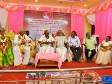 நெல்லையில் புதிய நூலகம் திறப்பு... ஊர் பொதுமக்கள், சான்றோர்கள் என ஏராளமானோர் பங்கேற்பு 