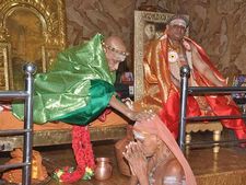 மதுரை ஆதீனத்தின் இளைய ஆதீனமாக திருவாவடுதுறை ஆதினத்தின் மூத்த தம்பிரான் நியமனம்!