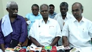 ஆட்சியை காப்பாற்ற கொண்ட அக்கறை மக்கள் மீது இல்லை.. தமிழக அரசு மீது நல்லகண்ணு புகார்