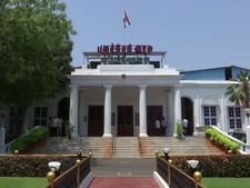 பரபரப்பான அரசியல் சூழலில் நாளை மறுநாள் கூடும் புதுவை சட்டமன்றம்.. சபாநாயகர் பதவிக்கு கடும் போட்டி