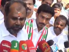 தேனி தென்றலாக.. வைகை புயலாக.. எடுத்த எடுப்பிலேயே பேச்சுல இப்படி அசத்துறாரே ஒபிஎஸ் மகன்!