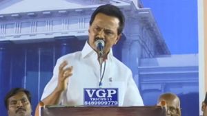 நாங்க என்ன அவங்களை போல ஜடமா.. என்ன செய்வோம்னு தெரியும்.. அதிமுக எம்பிக்கள் மீது ஸ்டாலின் தாக்கு 