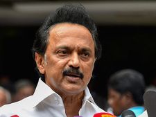மறைந்த ராதாமணி  சிறந்த பாடமாக விளங்குகிறார்.. நினைவேந்தல் நிகழ்ச்சயில் ஸ்டாலின் புகழுரை 