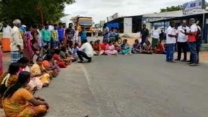 டெங்கு காய்ச்சல்.. திருப்பூரில் 4 வயது சிறுவன் பலி.. மக்கள் மறியல் 
