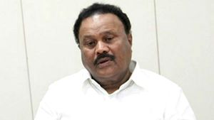 சிலை கடத்தல் விவகாரத்தில் எங்கள் மீது திட்டமிட்டு அவதூறு பரப்பப்படுகிறது.. அமைச்சர்கள் குற்றச்சாட்டு