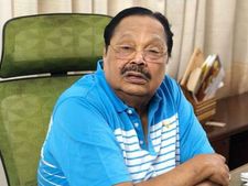 என்னாது... எங்களால் வேலூரில் தேர்தல் நின்றுபோனதா?.. இது சரியல்ல.. துரைமுருகன் காட்டம் 