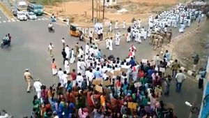வலிமை அடையும் ஹைட்ரோ கார்பன் போராட்டம்.. களமிறங்கிய கல்லூரி மாணவர்கள்.. தஞ்சையில் ஆர்ப்பாட்டம்! 