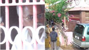 தேர்தல் சூடுபிடிக்கும் வேலூர் தொகுதியில் மீண்டும் வருமான வரி சோதனை 