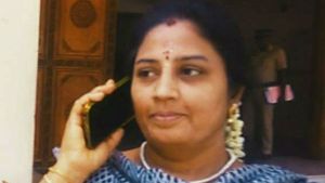 நிர்மலா தேவி வழக்கை சிபிஐக்கு அனுப்ப முடியாது.. மதுரை ஹைகோர்ட் கிளை மறுப்பு