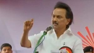 இப்போது நினைத்தாலும் இந்த ஆட்சியை கவிழ்க்க முடியும்.. மு. க. ஸ்டாலின் அதிரடி பேச்சு 