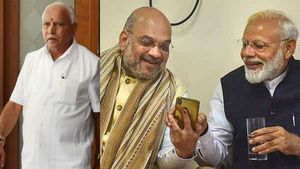மோடி, அமித்ஷாவையே பணிய வைத்த 'ராஜ புலி' எடியூரப்பா.. புகழ்ந்து தள்ளும் கன்னட மீடியாக்கள்! 