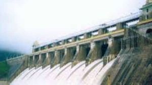 தொடர் மழை எதிரொலி.. வேகமாக நிரம்பும் அமராவதி அணை.. ஒரே இரவில் சரசரவென்று உயர்ந்த நீர்மட்டம்! 