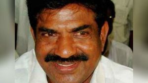 மறைந்த முன்னாள் அமைச்சர் மகனின் தில்லாலங்கடி வேலை..!  