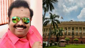 வேலூர் கோட்டையை கைப்பற்றினார் 