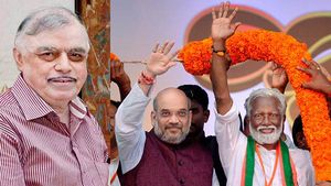 சதாசிவம் இருந்தது போதும்.. இவரை அனுப்புங்கள்.. கேரளாவிற்காக அமித் ஷா களமிறக்கும் புதிய ஆள்! 