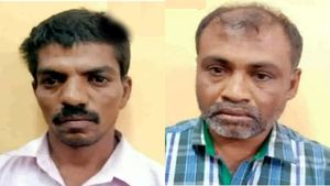 மாந்தோப்பில் மனைவியை எரித்த கணவன்.. காட்டி கொடுத்த கேமிரா.. 2 பேரை அள்ளிய போலீஸ்! 