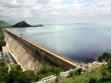 தமிழகத்தின் தாகத்தை தீர்க்க மேட்டூர் அணைக்கு ஓடோடி வந்தாள் காவிரி.. அணையின் நீர்மட்டம் 75 அடி உயர்வு