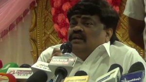 சிறுபான்மை மக்களுக்காக அதிமுக அரசு நிறைய திட்டங்களை செயல்படுத்துகிறது.. அமைச்சர் ராஜேந்திர பாலாஜி 