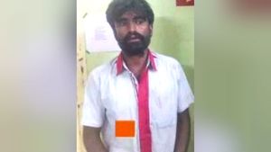 தைலத் தோப்பில் அநியாயம்.. 14 வயது சிறுமியை நாசமாக்க முயன்ற இளைஞர்.. போக்சோவில் கைது 