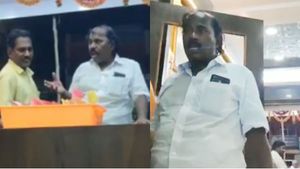 சாப்பிட்டது ஓசி.. பில் கொடுக்க மாட்டேன்னு தகராறு.. திமுக பிரமுகர் சக்கரையால் பரபரப்பு.. வீடியோ 