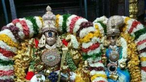 மதுரையில் சொக்கநாதர் பட்டாபிஷேகம் - வளையல் விற்று பெண்களின் சாபம் தீர்த்த இறைவன்