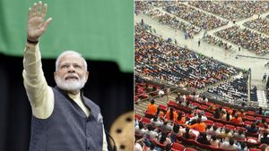 பல மில்லியன் செலவழித்தும் மக்கள் வரலியே.. ஹவுடி மோடி பற்றி பாகிஸ்தான் அமைச்சர் கடுகடுப்பு 