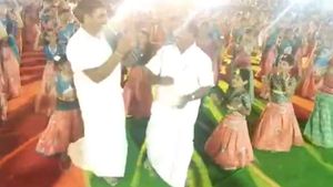 திருப்பூர் அருகே கோவில் திருவிழாவில் வள்ளி கும்மி நடனம் ஆடிய பல்லடம் எம்எல்ஏ 