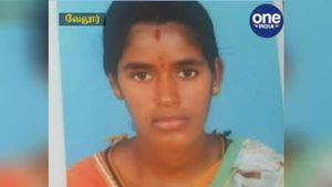 வாயும் வயிறுமாக இருந்த தனலட்சுமி.. தூக்கில் சடலமாய்.. பதறிப் போய் கதறிய பெற்றோர்! 