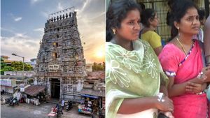 புதுச்சேரியில் பரபரப்பு.. கோவில் புளிசாதம், சுண்டல் சாப்பிட்ட 50 பேருக்கு வாந்தி, வயிற்றுப் போக்கு!