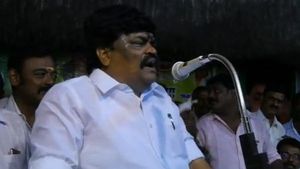 விருதுநகர் அரசியலும்... விடாமல் தொடரும் 