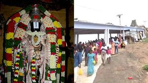 தென் திருப்பதி ஸ்ரீனிவாச பெருமாள் கோவிலில் புரட்டாசி விழா.. ஆயிரக்கணக்கான பக்தர்கள் தரிசனம்
