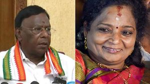தமிழிசைக்கு ஆளுநர் பதவி- அரசியல் சாசனத்துக்கு எதிரானது: புதுவை முதல்வர் நாராயணசாமி 