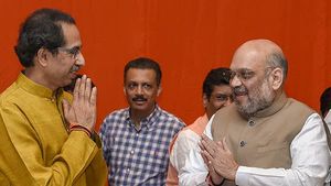  பாஜக கூட்டணியை தொடருமா சிவசேனா... இன்று அவசர ஆலோசனை 