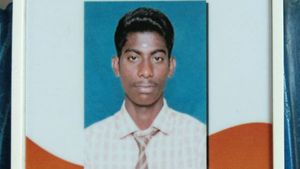 மண்ணெண்ணைக்கு பதிலாக  பெட்ரோல்.. ஒலிம்பிக் ஜோதி வெடித்து பள்ளி மாணவன் உடல் கருகி பலி! 