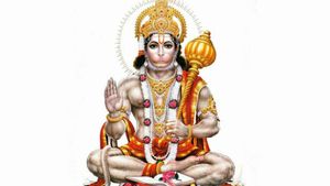 இனி இதுக்கு ஒரு வருஷம் காத்திருக்கணும்.. பெருமாளை..ஆஞ்சநேயரை மனம் உருகி தரிசித்த பக்தர்கள் 