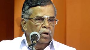 இந்தியை கற்றுக்கொடுக்கக் கோரி தமிழகம் போராடும்... இல.கணேசன் கணிப்பு 