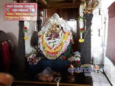 மைசூரூ தசரா: மகிஷாசூரனை போரிட்டு வென்ற சாமுண்டீஸ்வரி 