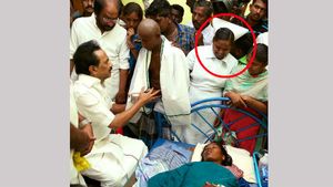 மயங்கி கிடக்கும் சுஜித் அம்மா.. சோகத்தில் குடும்பம்.. இந்த நர்ஸ் ஏன் இப்படி சிரிக்கணும்? 